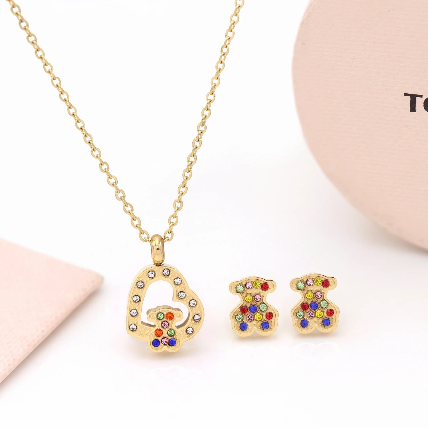 Tous 5