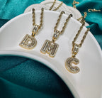 Brillance Initails Gold