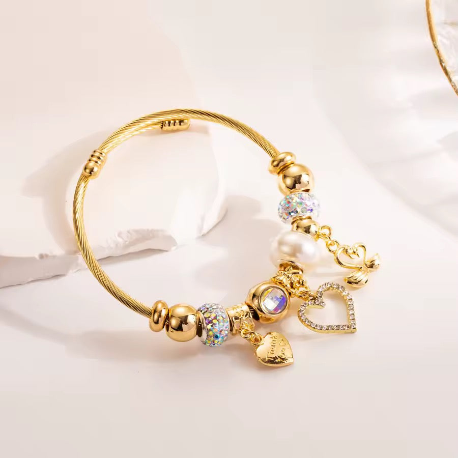 Delicatta White