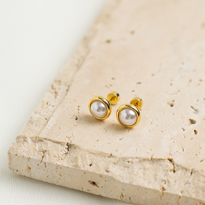 Pearl Earings