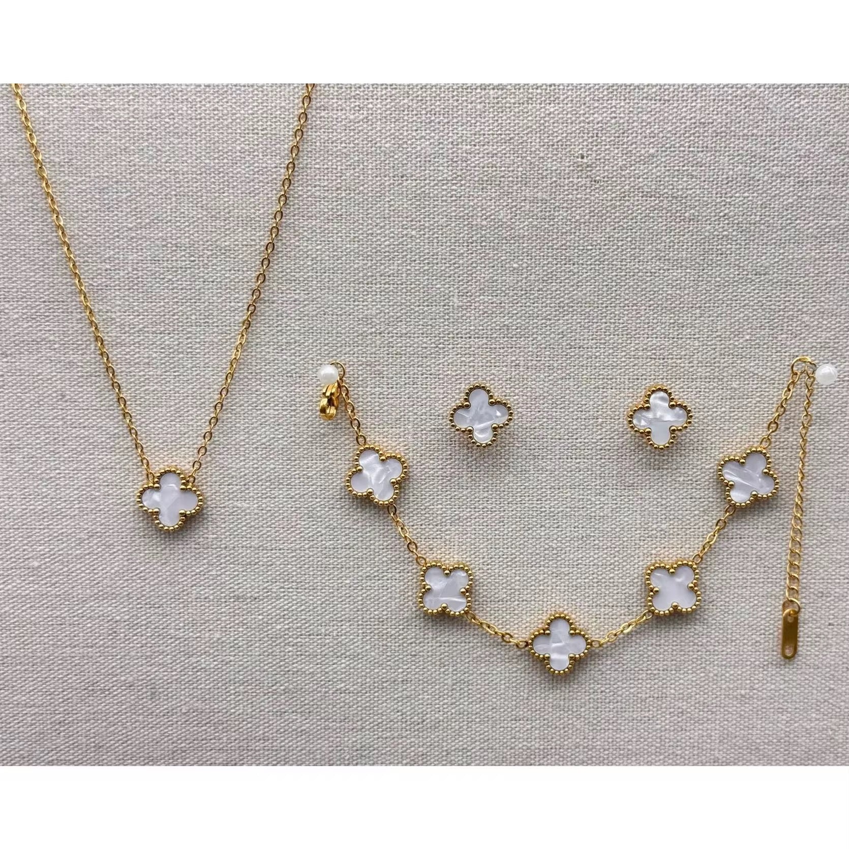 Trebol Blanca set