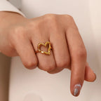 Alessia ring